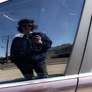 Meet your Posher, Kyle